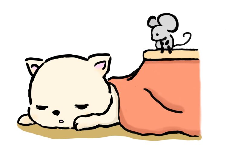 こたつで昼寝するネコと見守るネズミ